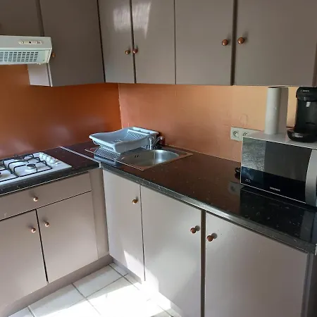 30 M2, 15 Minutes From Laval Apartamento Bazougers