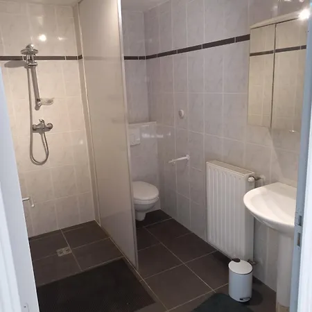 Διαμέρισμα 30 M2, 15 Minutes From Laval